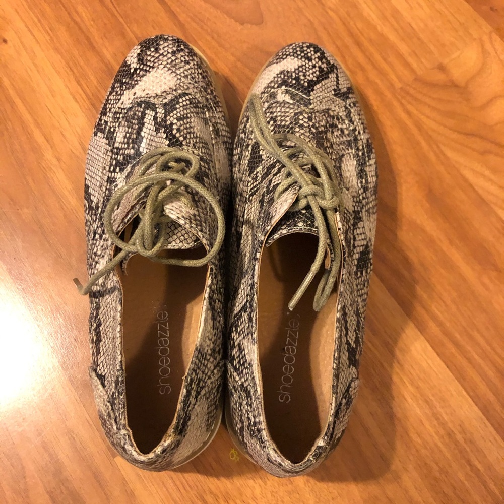 Shoedazzle Miriam Oxfords